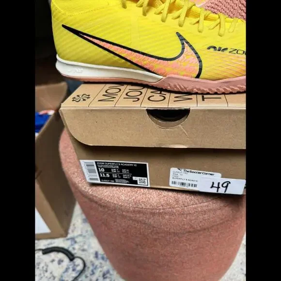 Nike Zoom Mercurial Superfly 9 Men’s 10Academy IC Soccer Shoes